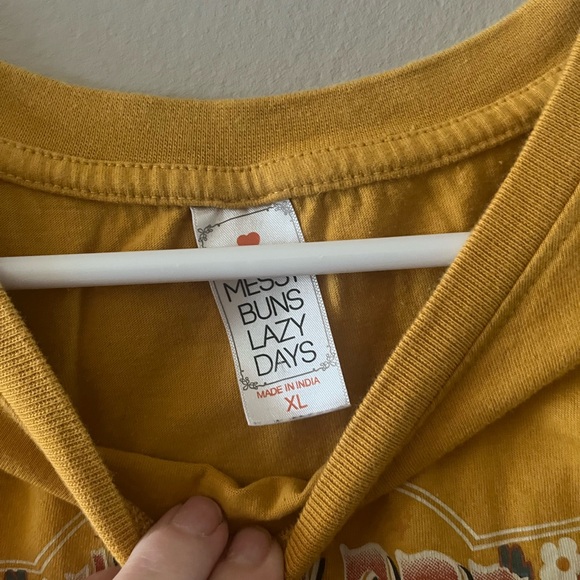 Yellow Graphic‎ T-Shirt - Picture 3 of 4